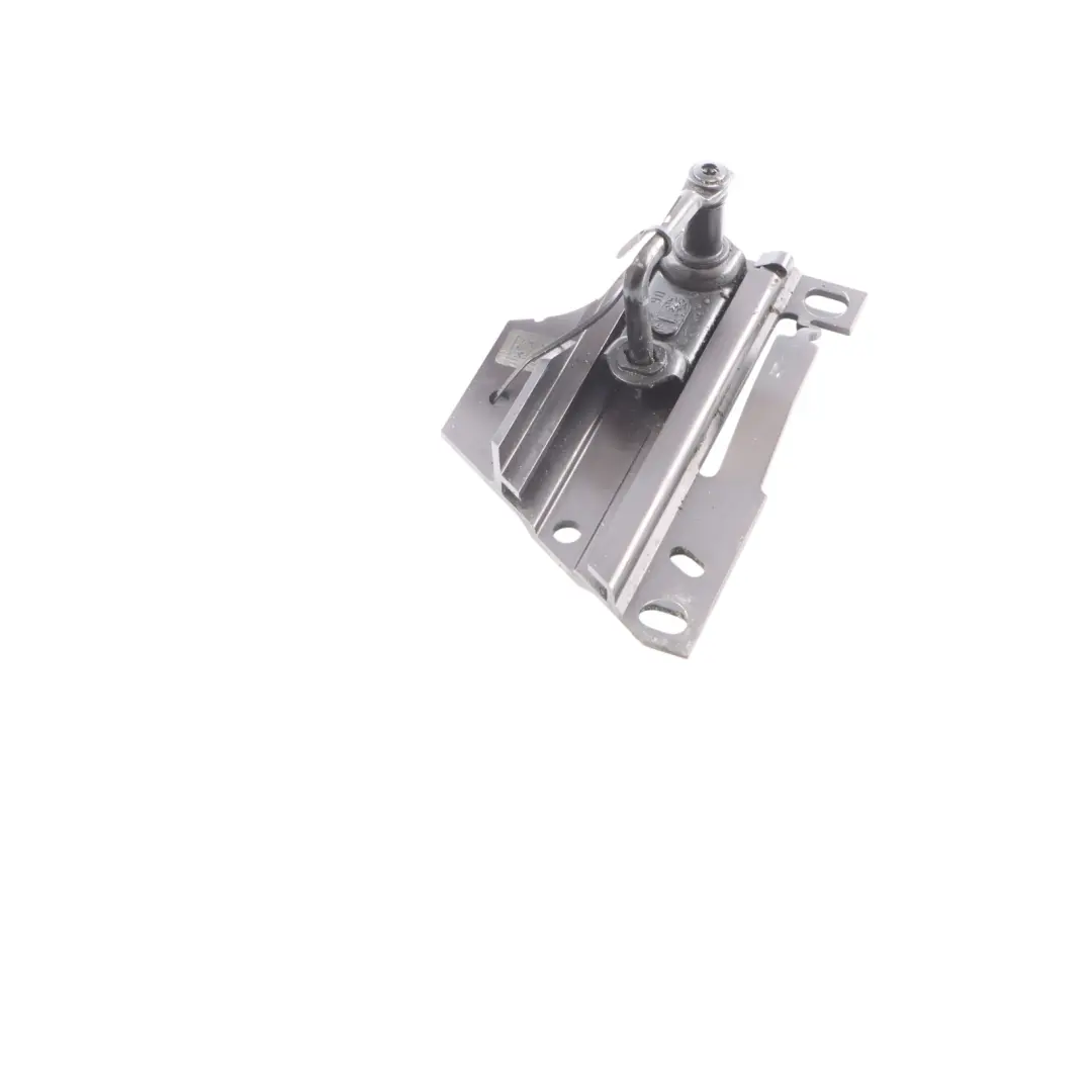 Audi A4 B9 Motorhaube Schließblech Striker Links - SKU 8W0823185E - Teilenummer 8W0823185E