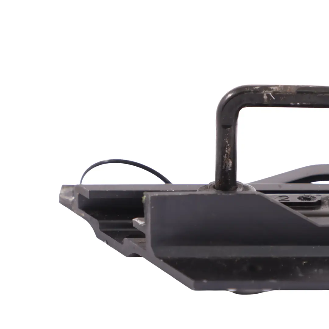 Audi A5 F5 Capot Moteur Loquet Verrouillage Couvercle Coffre Droit - SKU 8W0823186E - Numéro de pièce 8W0823186E