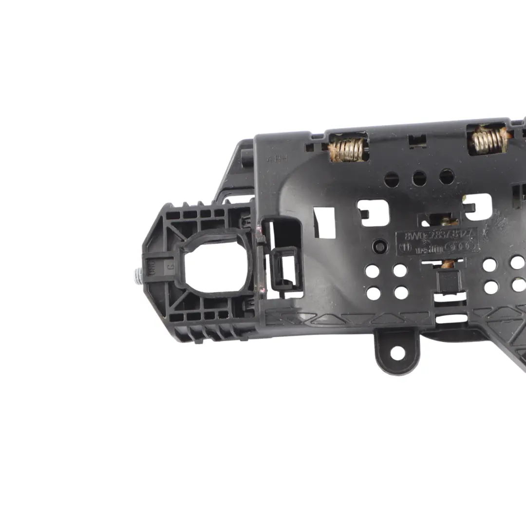 Hinterer Haltegriff Außen Halterung Halter Rechts für Audi A4 B9 A5 mit Teilenummer 8W0837812A Audi A4 B9 A5 Hinterer Haltegriff Außen Halterung Halter Rechts - SKU 8W0837812A-1 - Teilenummer 8W0837812A