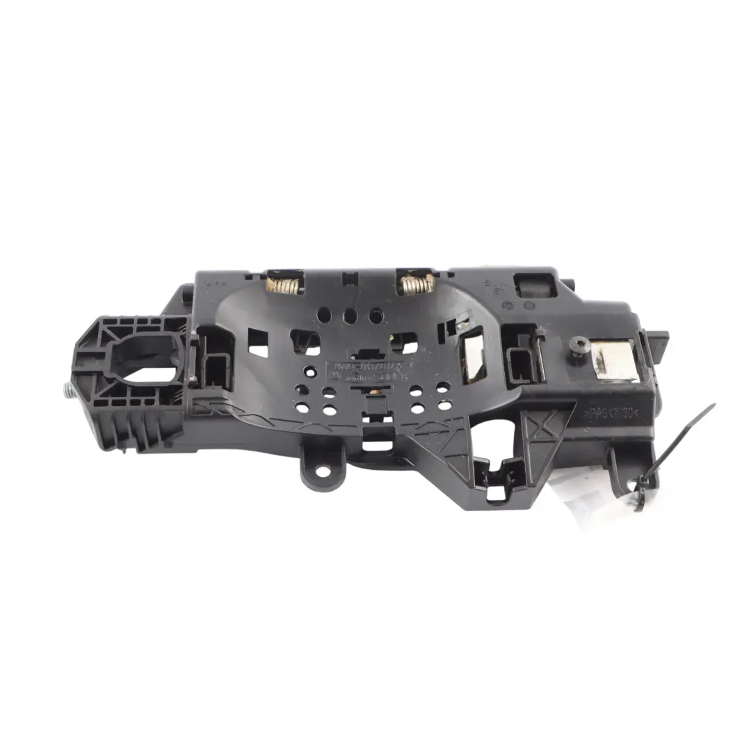 Audi A4 B9 A5 Poignée Main Arrière Support De Montage Extérieur Droit - SKU 8W0837812A-1 - Numéro de pièce 8W0837812A