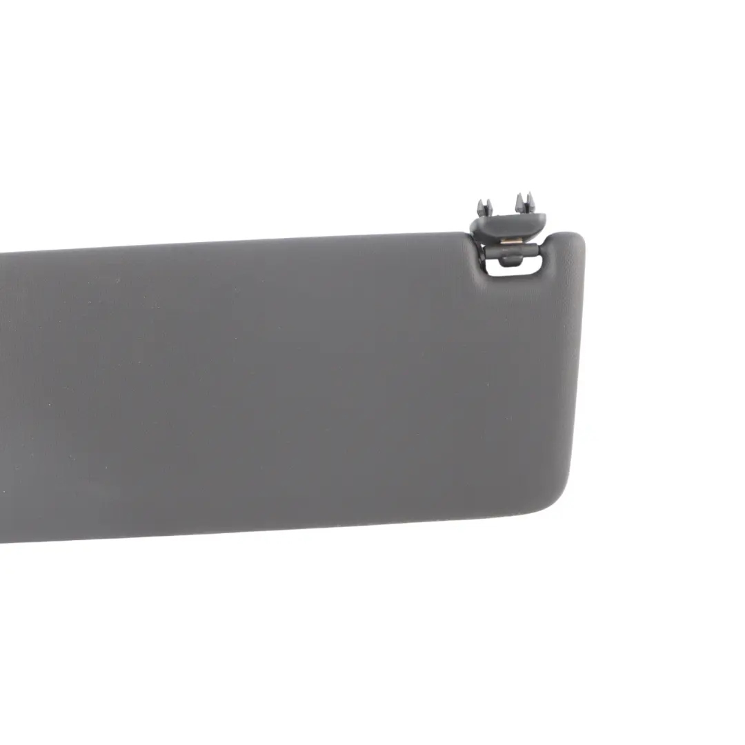 Specchietto Parasole Blende Nero per Audi A4 B9 A5 F5 con numero di parte 8W0857552AK Audi A4 B9 A5 F5 Specchietto Parasole Blende Nero - SKU 8W0857552AK-1 - Numero di parte 8W0857552AK