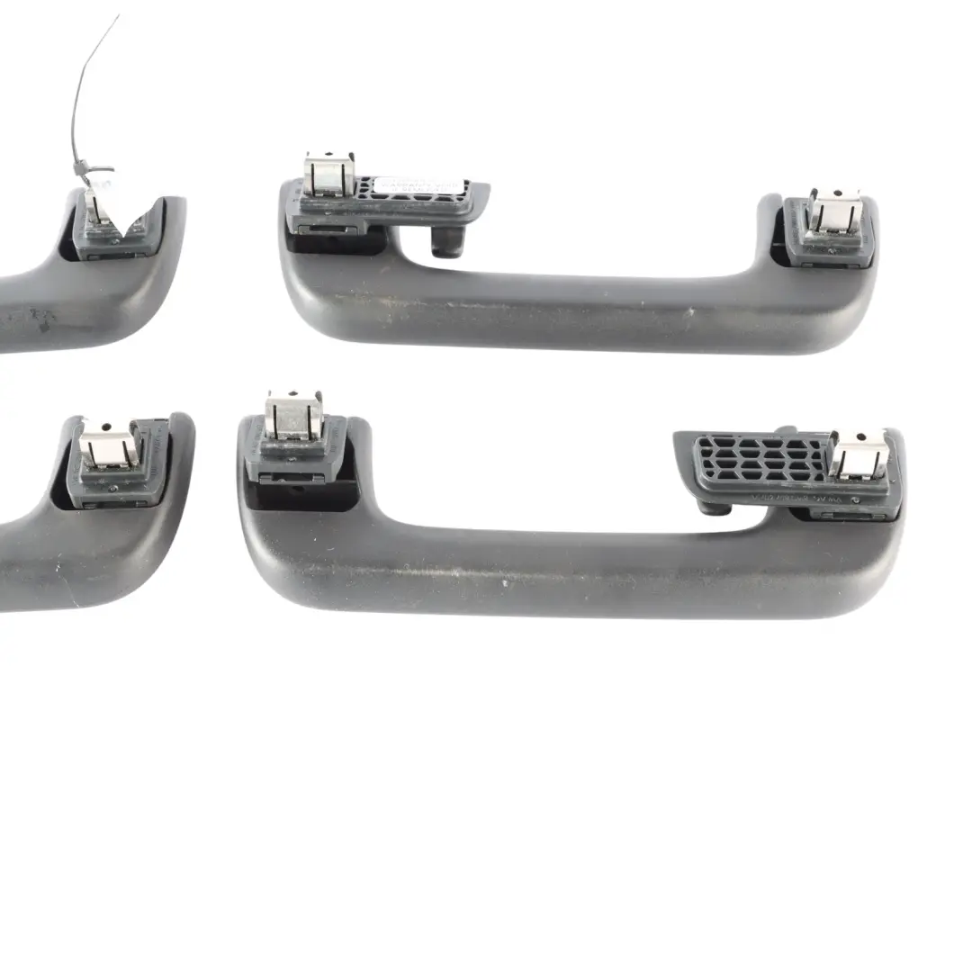 Set Maniglie Interne Tetto Nero per Audi A4 B9 A5 F5 con numero di parte 8W0857607 Audi A4 B9 A5 F5 Set Maniglie Interne Tetto Nero - SKU 8W0857607-1 - Numero di parte 8W0857607