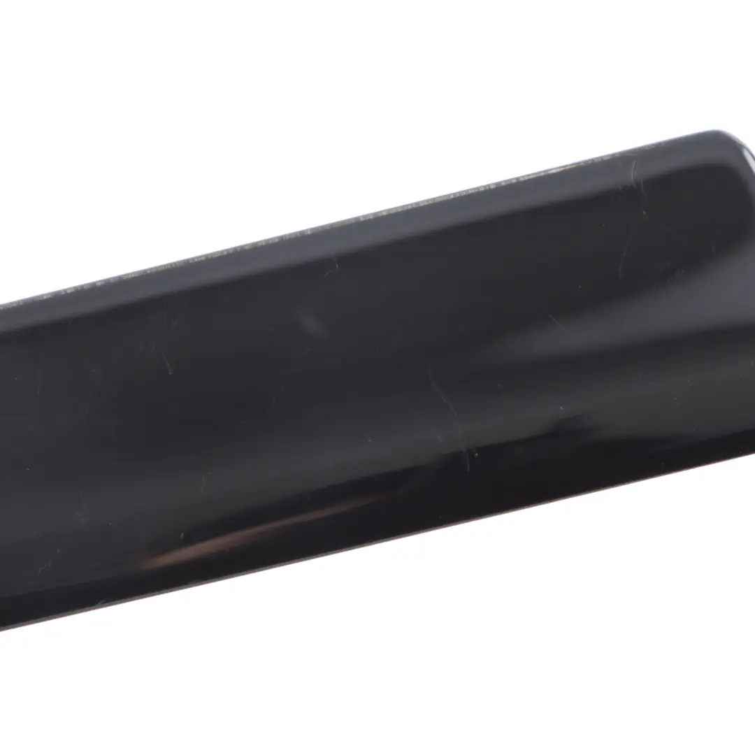 Cache De Montant De Porte Arrière Gauche Noir Poli pour Audi A5 F5 à propos du numéro de pièce 8W0867419H Audi A5 F5 Cache De Montant De Porte Arrière Gauche Noir Poli - SKU 8W0867419H - Numéro de pièce 8W0867419H