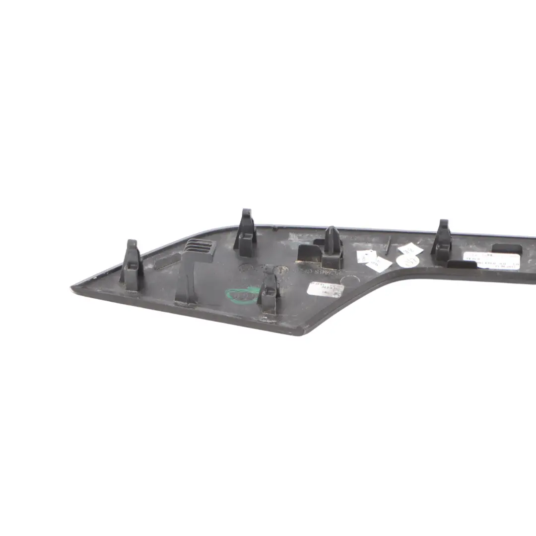 Embellecedor Pilar Puerta Trasero Izquierdo Negro Pulido para Audi A5 F5 con número de pieza 8W0867419H Audi A5 F5 Embellecedor Pilar Puerta Trasero Izquierdo Negro Pulido - SKU 8W0867419H - Número de pieza 8W0867419H