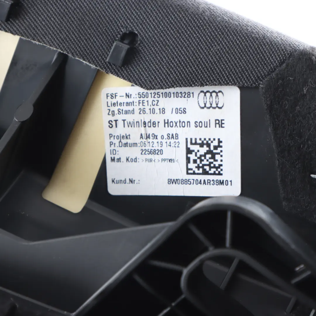 Panel Lateral Asiento Trasero Cuero Negro Derecho para Audi A5 F5 con número de pieza 8W0885704AR Audi A5 F5 Panel Lateral Asiento Trasero Cuero Negro Derecho - SKU 8W0885704AR - Número de pieza 8W0885704AR