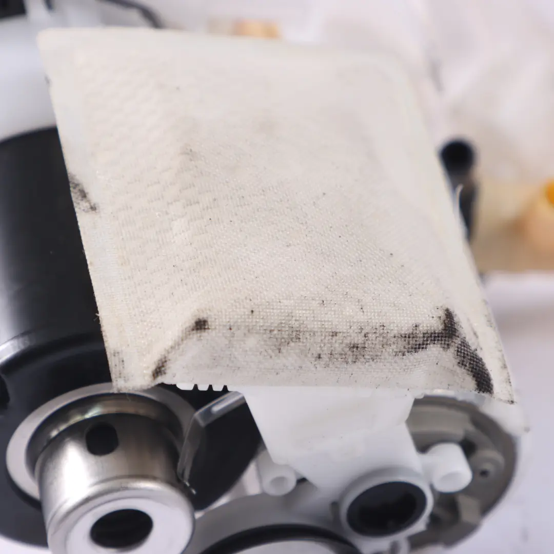 Audi A4 B8 35 TFSI In Tank Kraftstoff Pumpe Sender Einheit - SKU 8W0919087L - Teilenummer 8W0919087L