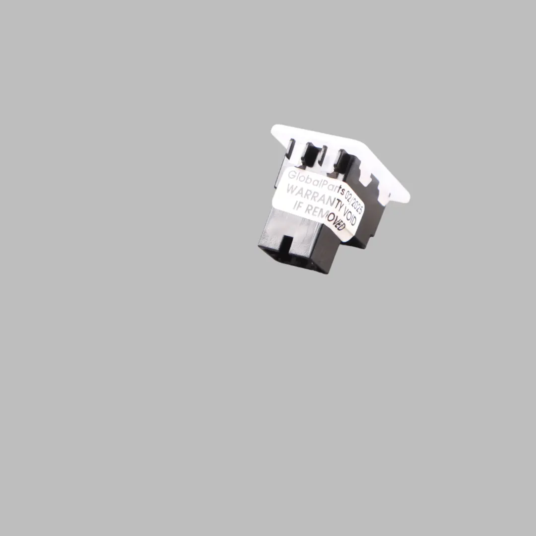 Audi S4 B9 Interior Doorcard Courtesy Light Door Rear Left N/S - SKU 8W0919390E - Part number 8W0919390E