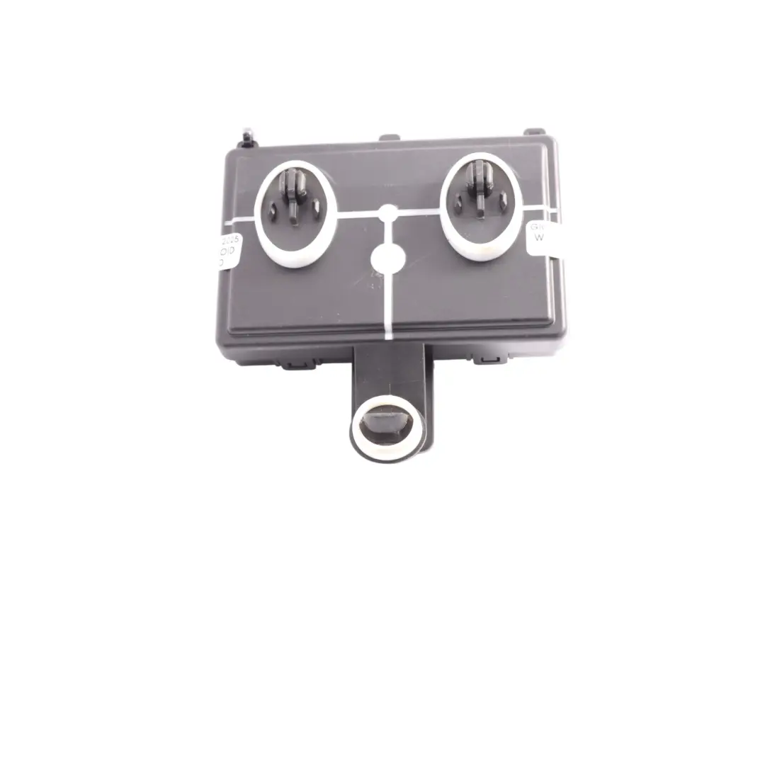 Module Contrôle Porte Avant ECU Côté Passager pour Audi A4 B9 A5 F5 à propos du numéro de pièce 8W0959592M Audi A4 B9 A5 F5 Module Contrôle Porte Avant ECU Côté Passager - SKU 8W0959592M - Numéro de pièce 8W0959592M