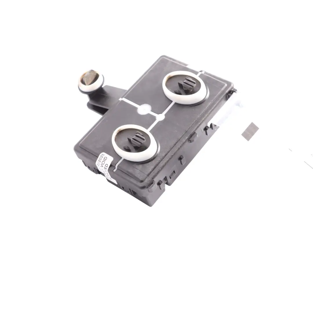 Front Door Module Control Unit ECU Driver Side to Audi A4 B9 A5 F5 with Part number 8W0959593M Audi A4 B9 A5 F5 Front Door Module Control Unit ECU Driver Side - SKU 8W0959593M - Part number 8W0959593M