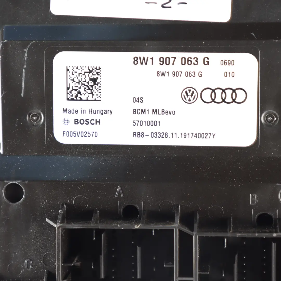 Body Control Audi A4 B9 A5 F5 Comfort Unit Module BCM Unit ECU to with Part number 8W1907063G Body Control Audi A4 B9 A5 F5 Comfort Unit Module BCM Unit ECU - SKU 8W1907063G - Part number 8W1907063G