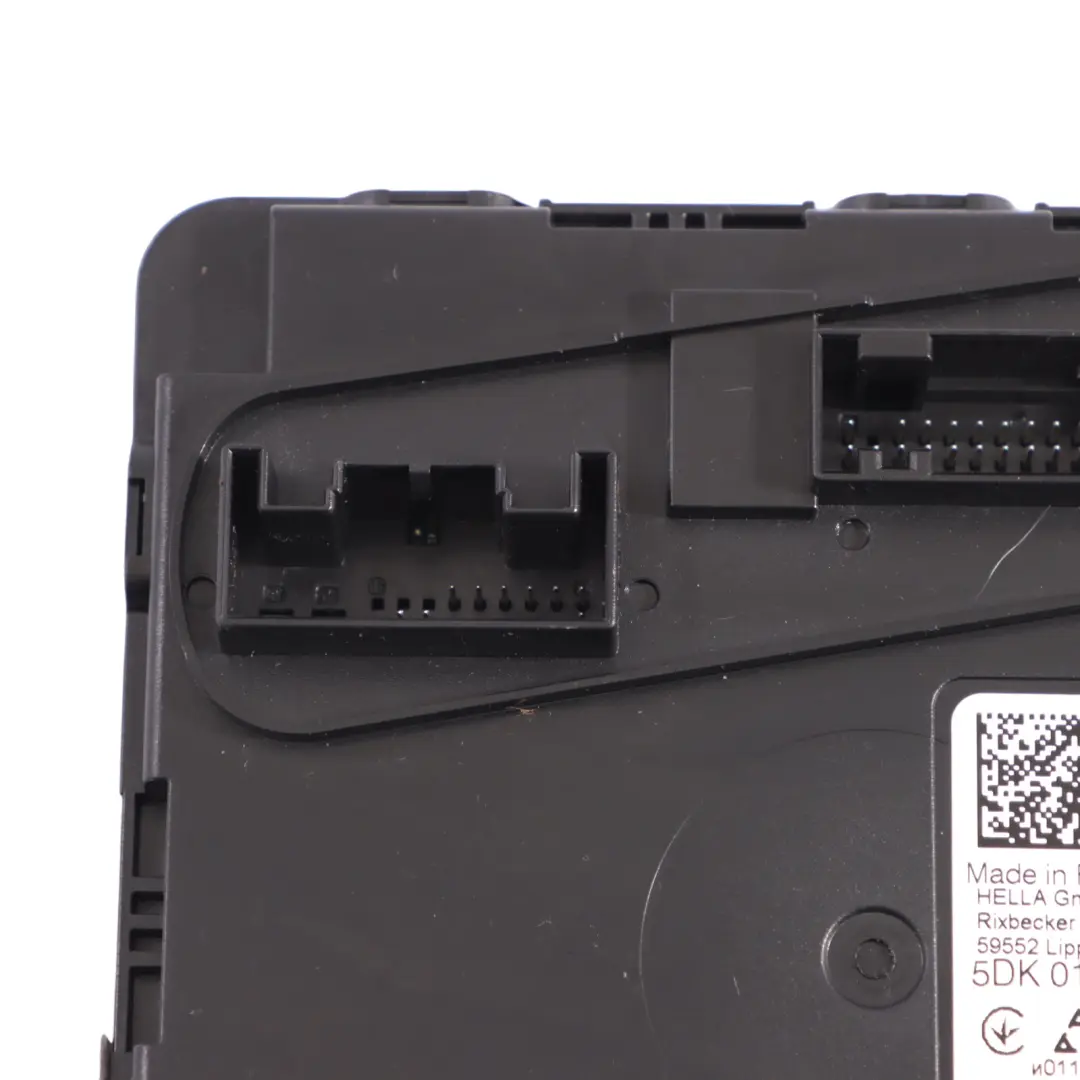 Body Control Module BCM Comfort Control Unit Power Supply to Audi A4 B9 with Part number 8W1907064BL Audi A4 B9 Body Control Module BCM Comfort Control Unit Power Supply - SKU 8W1907064BL - Part number 8W1907064BL