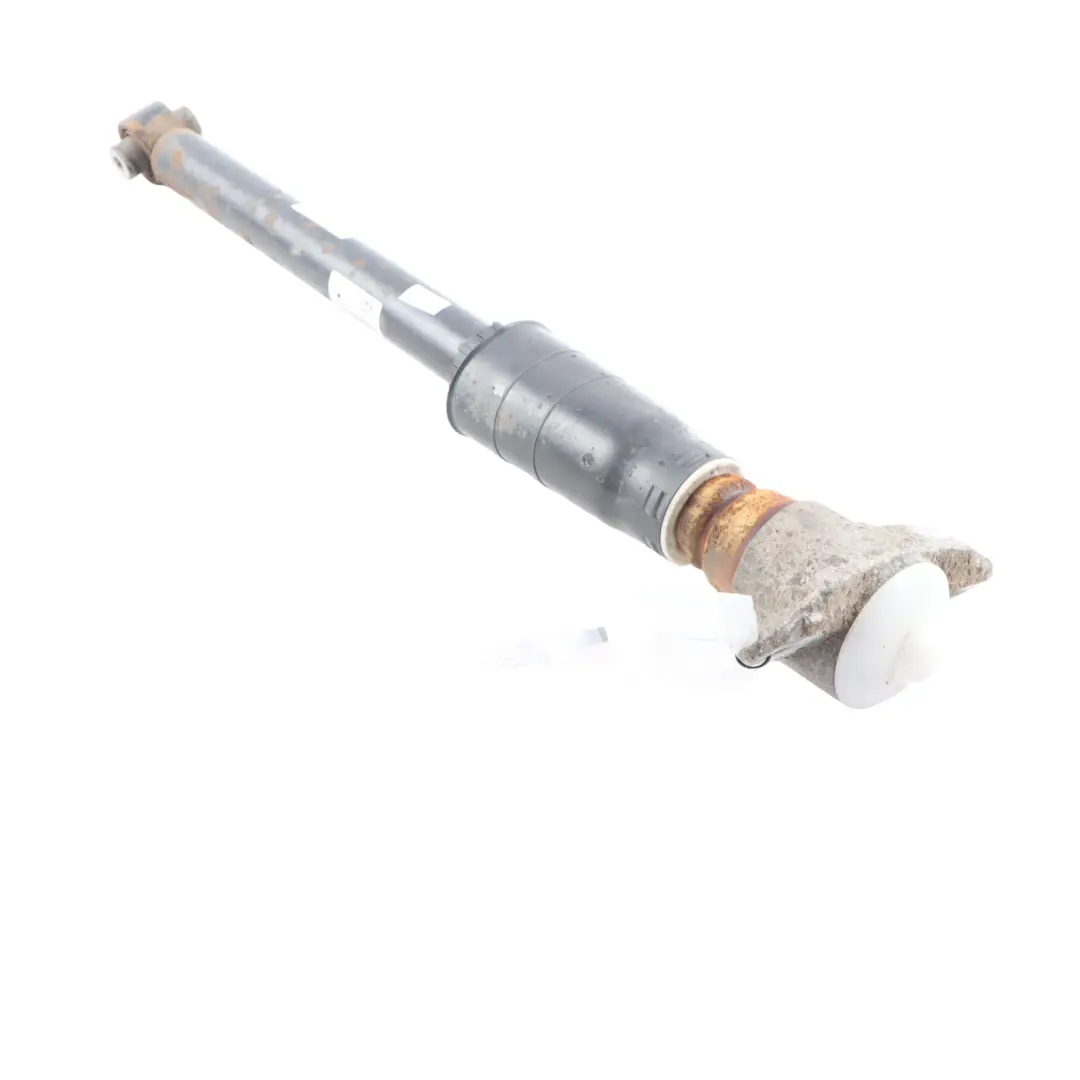 Suspensión Trasera Amortiguador Strut Izquierda Derecha para Audi A5 F5 con número de pieza 8W6513035F Audi A5 F5 Suspensión Trasera Amortiguador Strut Izquierda Derecha - SKU 8W6513035F - Número de pieza 8W6513035F