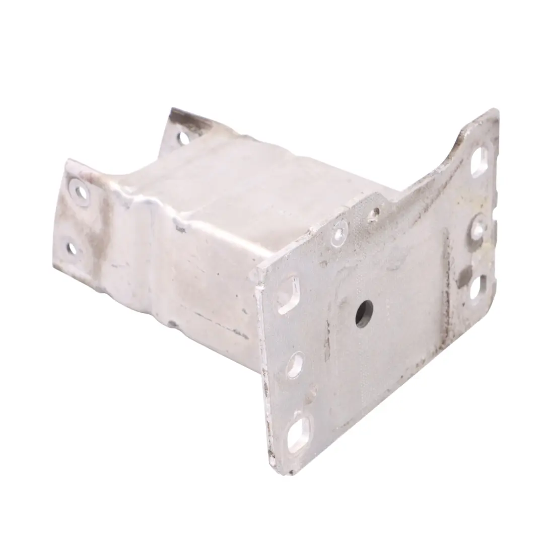 Front Bumper Crash Support Beam Bar Bracket Right O/S to Audi A5 F5 with Part number 8W6807134 Audi A5 F5 Front Bumper Crash Support Beam Bar Bracket Right O/S - SKU 8W6807134 - Part number 8W6807134