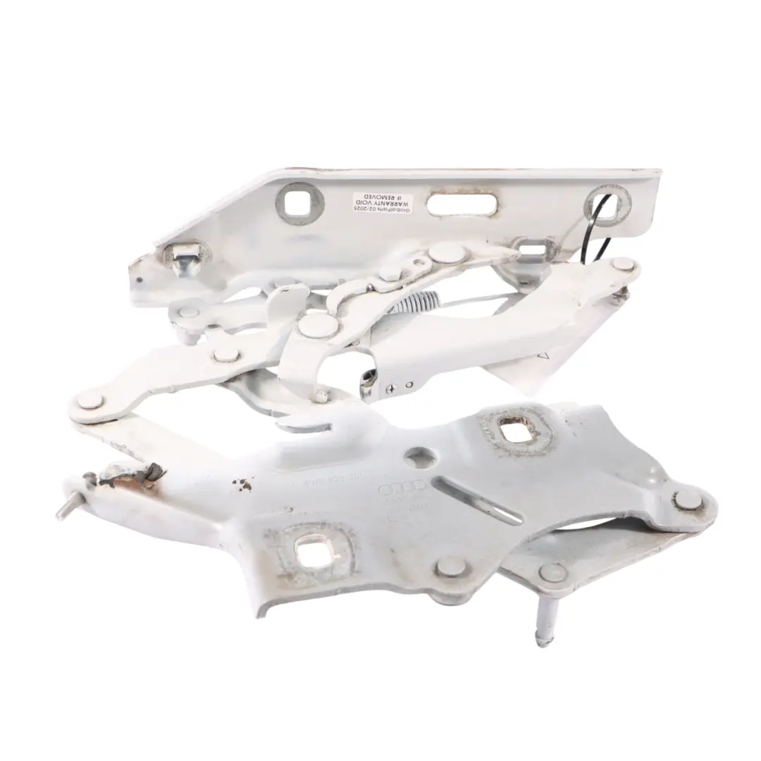 Audi A5 F5 Charnière capot gauche Glacier White Pearl - S9R 8W6823301E - SKU 8W6823301E-MGW - Numéro de pièce 8W6823301E-MGW