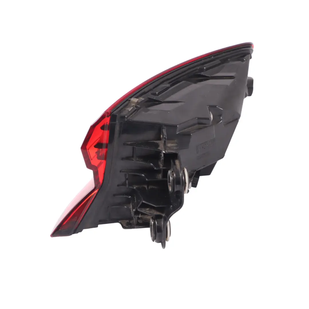 Sportback Rück Leuchte Außen Hinten Links für Audi A5 F5 mit Teilenummer 8W6945091J Audi A5 F5 Sportback Rück Leuchte Außen Hinten Links - SKU 8W6945091J - Teilenummer 8W6945091J
