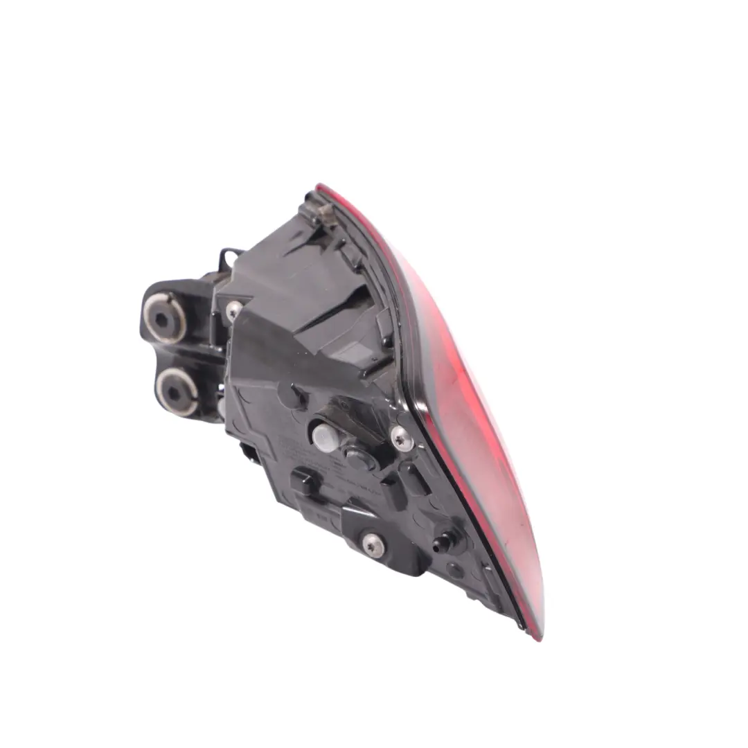 Sportback Fanale posteriore esterno posteriore sinistro per Audi A5 F5 con numero di parte 8W6945091J Audi A5 F5 Sportback Fanale posteriore esterno posteriore sinistro - SKU 8W6945091J - Numero di parte 8W6945091J