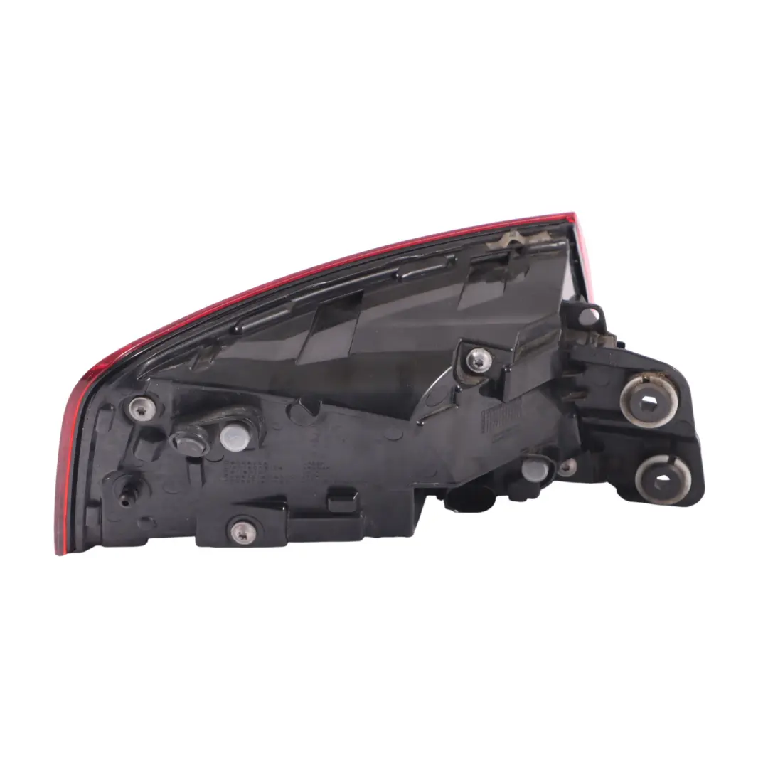 Audi A5 F5 Sportback Rück Leuchte Außen Hinten Rechts - SKU 8W6945092J - Teilenummer 8W6945092J