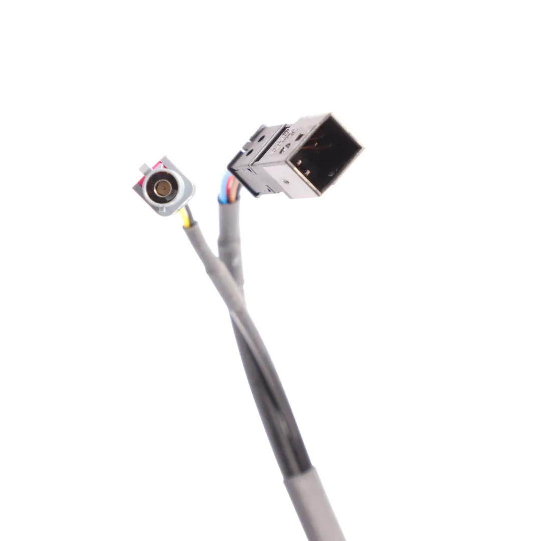 Audi A5 F5 Caméra Recul Pour Poignée D'Ouverture Du Hayon Arrière - SKU 8W8827566D - Numéro de pièce 8W8827566D