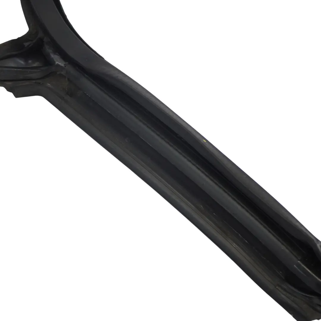 Joint porte arrière droit Audi A5 F5 Guide Cadre Joint d'étanchéité pour à propos du numéro de pièce 8W8833708 Joint porte arrière droit Audi A5 F5 Guide Cadre Joint d'étanchéité - SKU 8W8833708 - Numéro de pièce 8W8833708