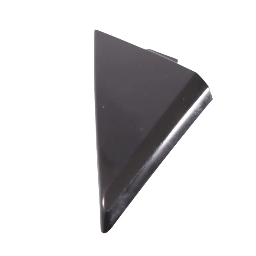 Sportback Tapa Triángulo Interior Puerta Delantera Derecha para Audi A5 F5 con número de pieza 8W8837638 Audi A5 F5 Sportback Tapa Triángulo Interior Puerta Delantera Derecha - SKU 8W8837638 - Número de pieza 8W8837638