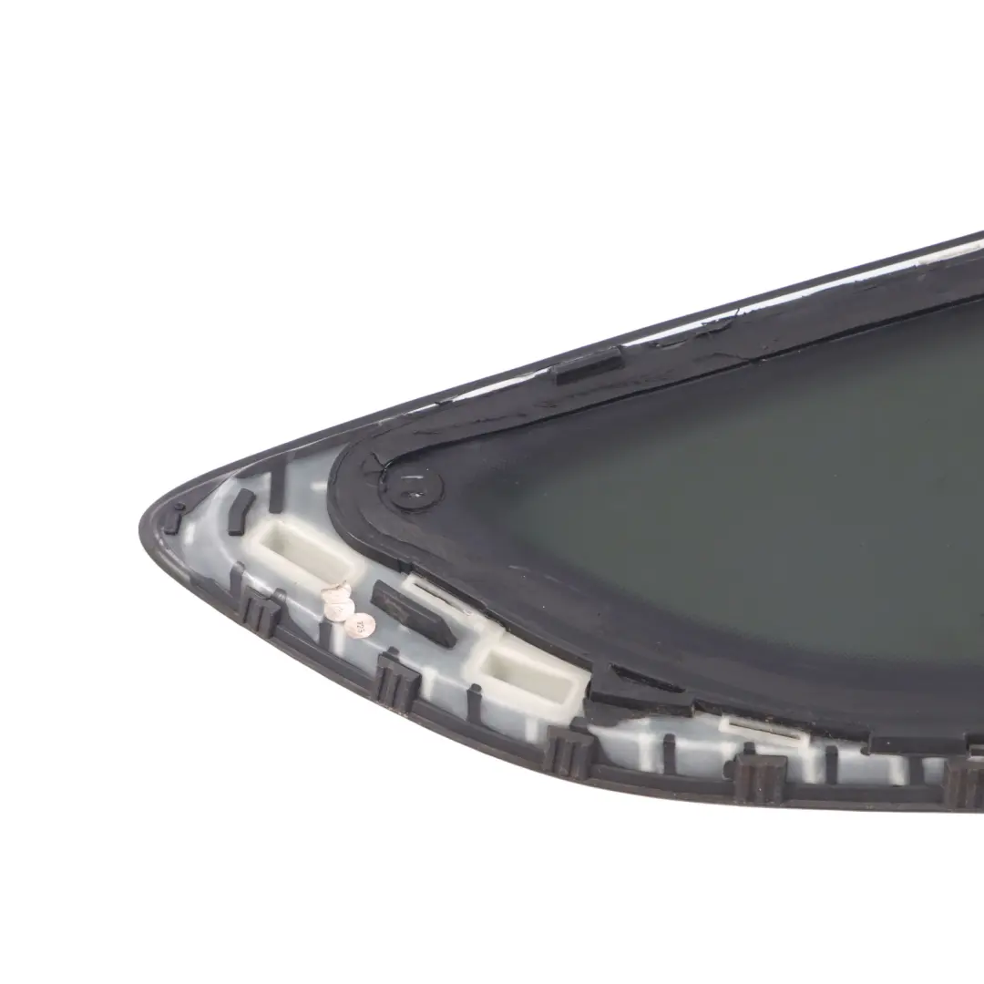 Cristal ventana cuarto galón AS3 trasero izquierdo para Audi A5 F5 con número de pieza 8W8845297G Audi A5 F5 Cristal ventana cuarto galón AS3 trasero izquierdo - SKU 8W8845297G - Número de pieza 8W8845297G