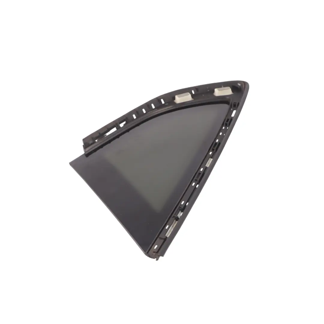 Vetro finestrino quarto vetratura AS3 posteriore destro per Audi A5 F5 con numero di parte 8W8845298G Audi A5 F5 Vetro finestrino quarto vetratura AS3 posteriore destro - SKU 8W8845298G - Numero di parte 8W8845298G