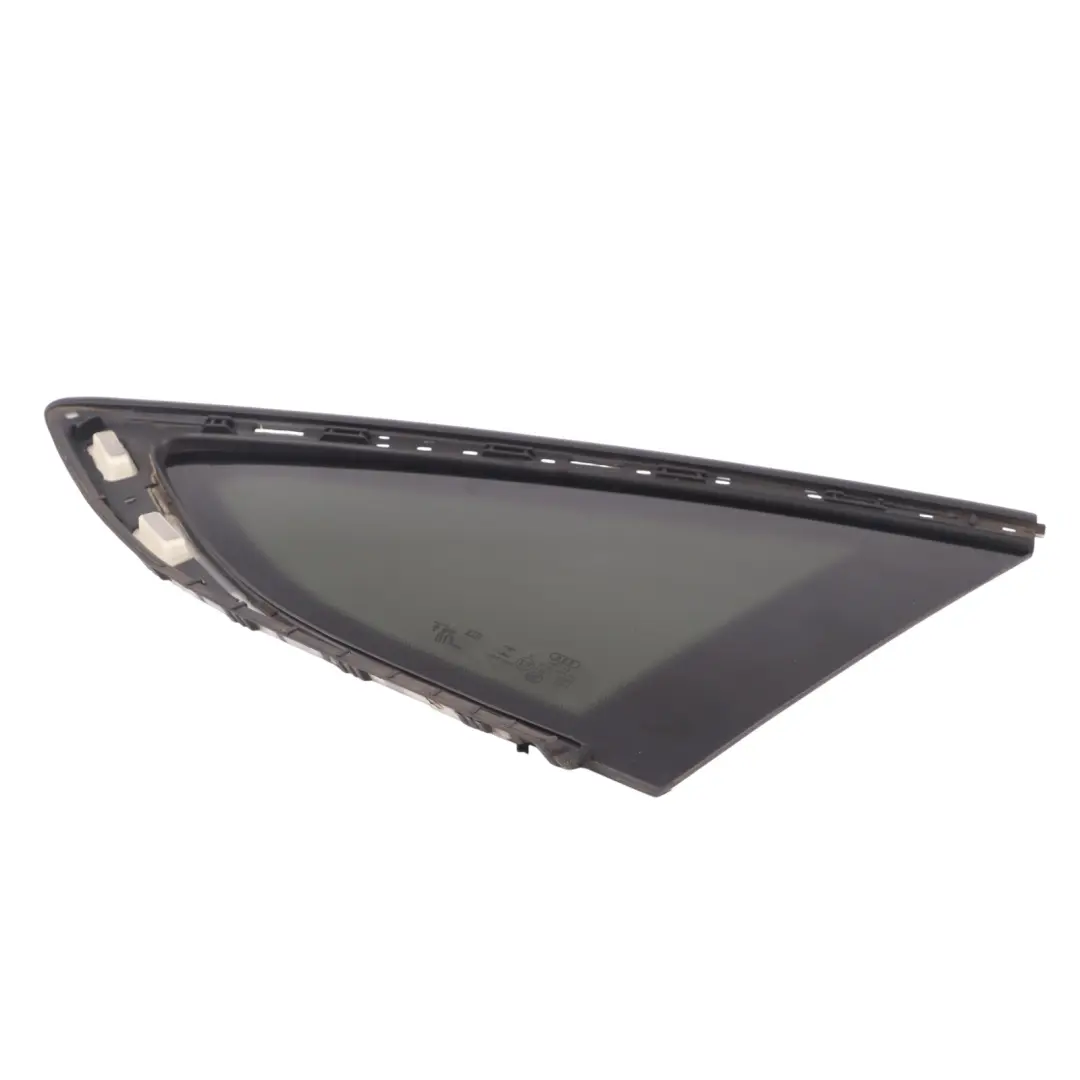 Vitre de custode AS3 Arrière Droit pour Audi A5 F5 à propos du numéro de pièce 8W8845298G Audi A5 F5 Vitre de custode AS3 Arrière Droit - SKU 8W8845298G - Numéro de pièce 8W8845298G