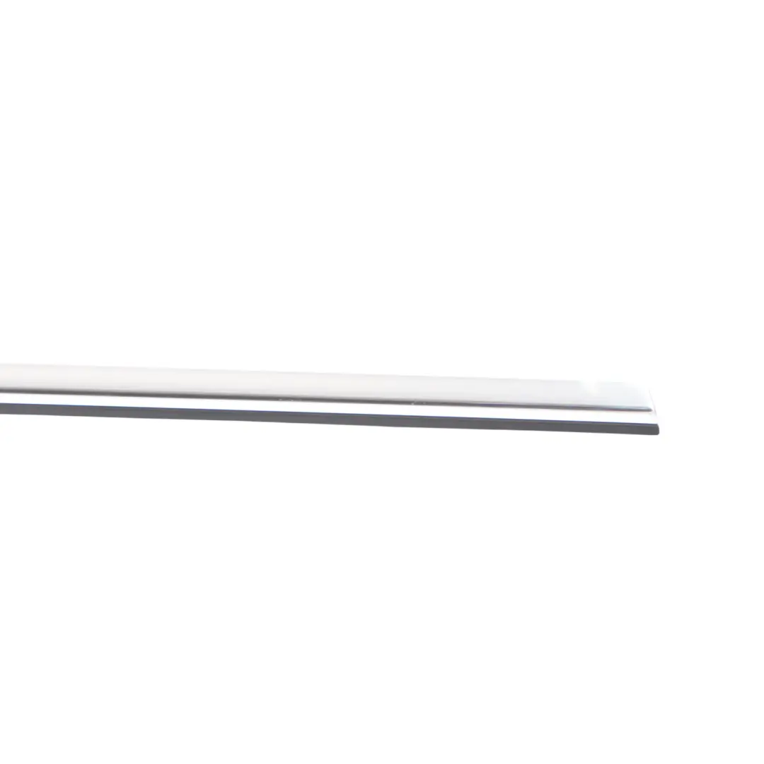 Audi A5 F5 Joint D'Étanchéité Vitre Porte Avant Chrome Droit - SKU 8W8853284 - Numéro de pièce 8W8853284