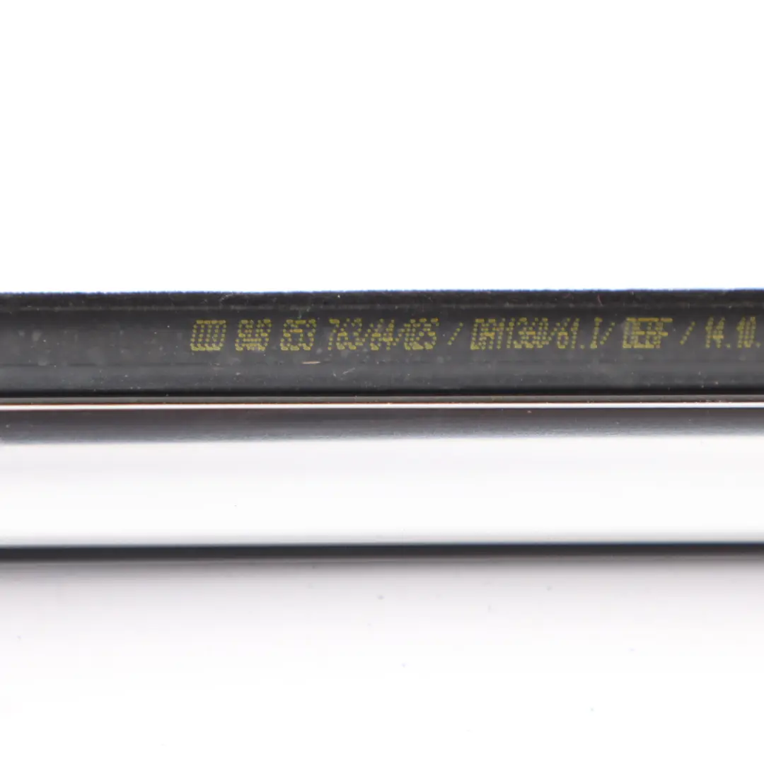 Audi A5 F5 Joint D'Étanchéité Vitre De Porte Arrière Chrome Droit - SKU 8W8853764 - Numéro de pièce 8W8853764
