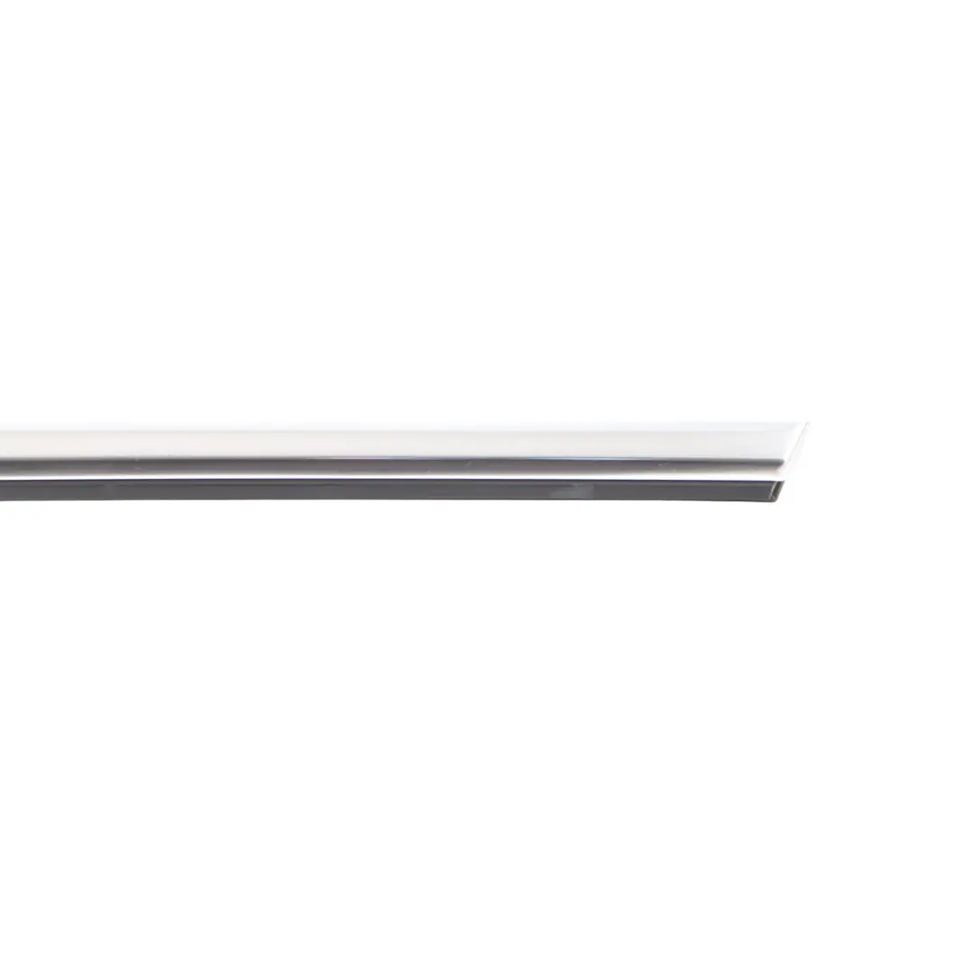 Audi A5 F5 Joint D'Étanchéité Vitre De Porte Arrière Chrome Droit - SKU 8W8853764 - Numéro de pièce 8W8853764