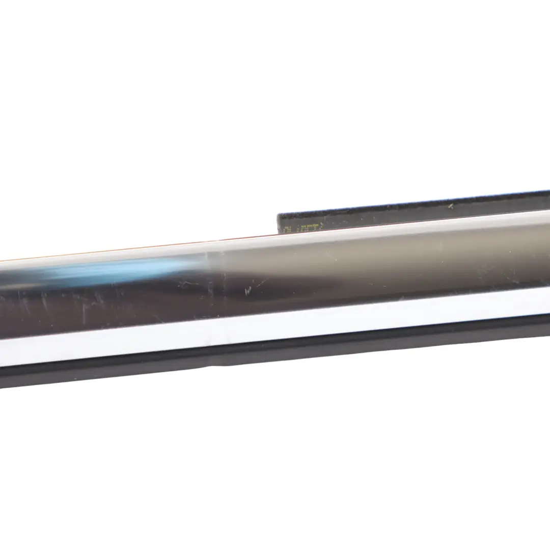 Audi A5 F5 Joint D'Étanchéité Vitre De Porte Arrière Chrome Droit - SKU 8W8853764 - Numéro de pièce 8W8853764