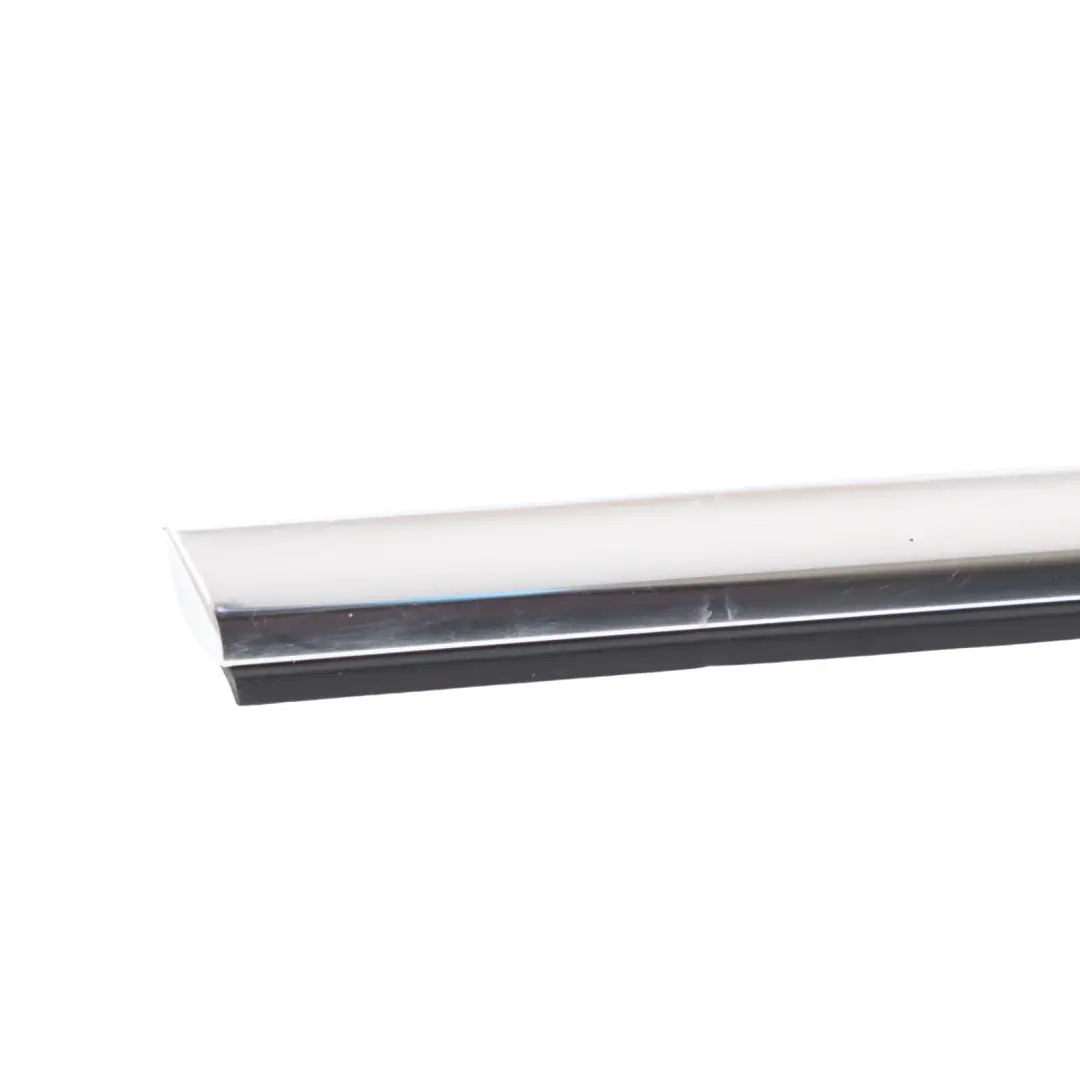 Audi A5 F5 Joint D'Étanchéité Vitre De Porte Arrière Chrome Droit - SKU 8W8853764 - Numéro de pièce 8W8853764