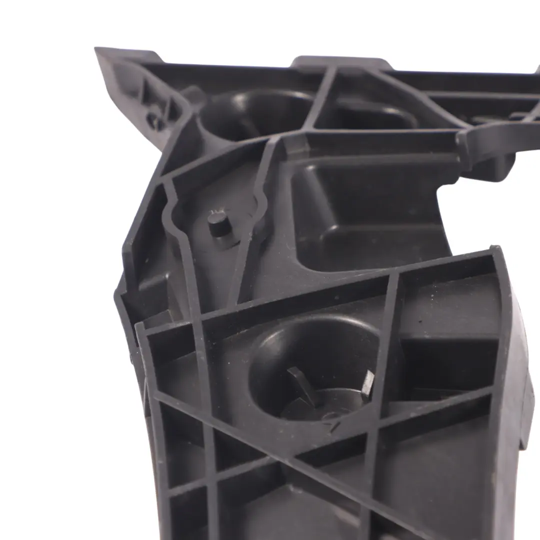 Bumper Mount Bracket Support Left N/S Guide to Audi A4 B9 Avant Rear with Part number 8W9807453C Audi A4 B9 Avant Rear Bumper Mount Bracket Support Left N/S Guide - SKU 8W9807453C - Part number 8W9807453C