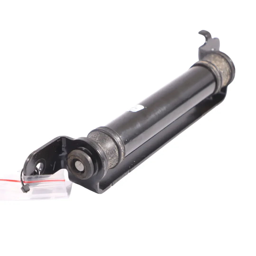 Obciążnik Ciężarek Wyrównoważający do Audi A4 B9 Volkswagen Golf 7 o numerze 8W9827242A Audi A4 B9 Volkswagen Golf 7 Obciążnik Ciężarek Wyrównoważający - SKU 8W9827242A - Numer Części 8W9827242A