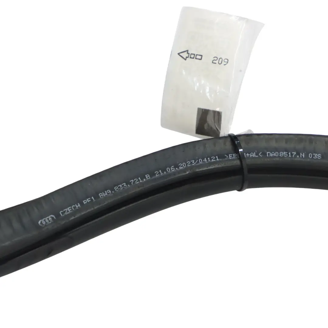 Audi A4 B9 8W Türkantenschutz Dichtung Gummi Hinten Links Rechts - SKU 8W9833721B - Teilenummer 8W9833721B