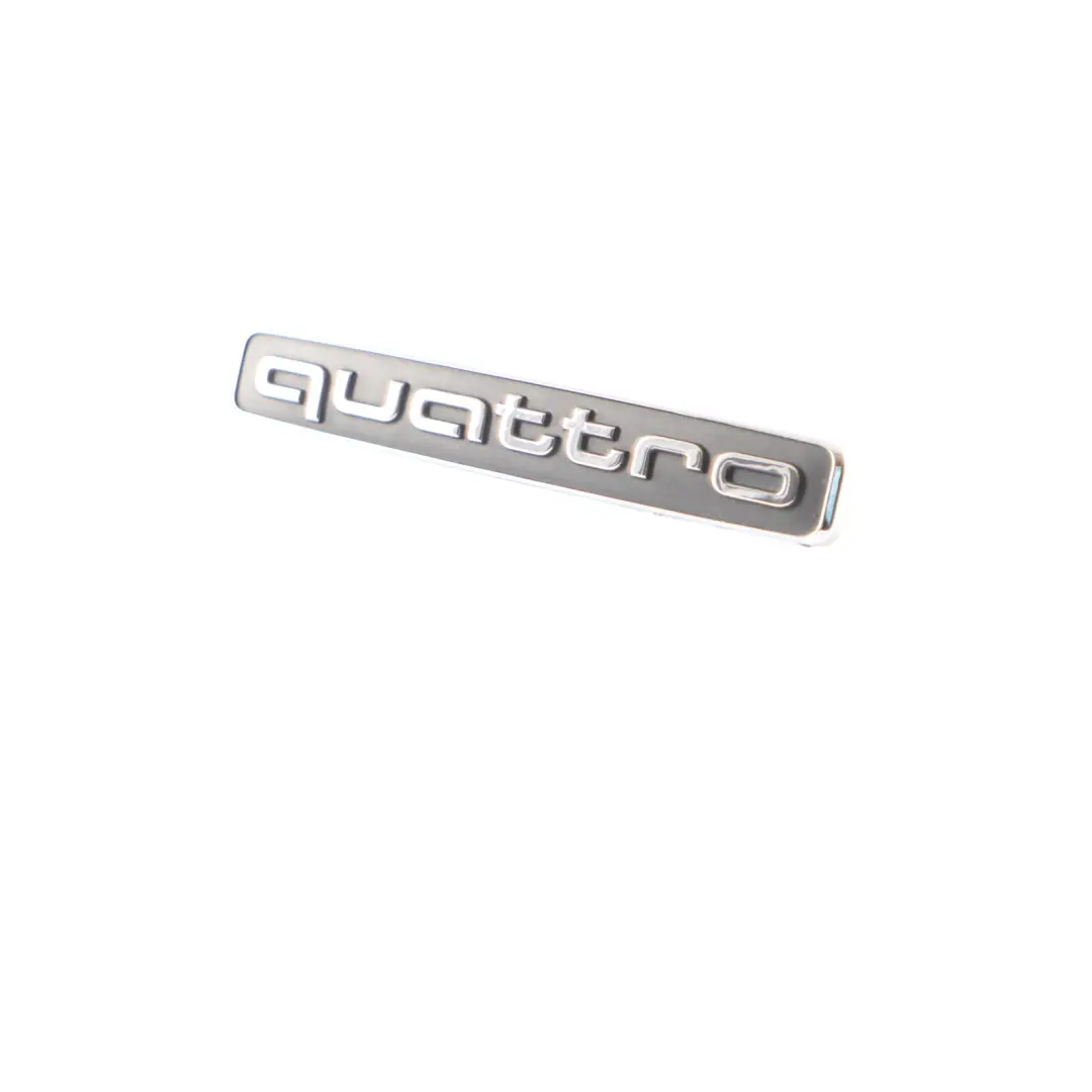 Emblemat Znaczek Napis Klapy Bagażnika Tył do Audi Q5 FY o numerze 8W9853737 Audi Q5 FY Emblemat Znaczek Napis Klapy Bagażnika Tył - SKU 8W9853737 - Numer Części 8W9853737
