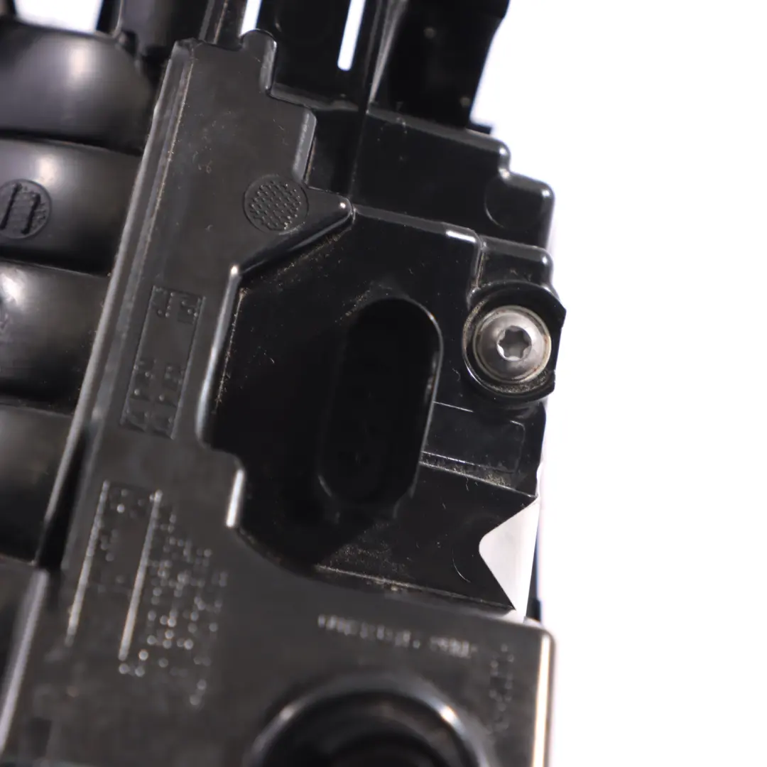 Luz Trasera Izquierda Posición Lateral Maletero LED para Audi A4 B9 Avant con número de pieza 8W9945069AA Audi A4 B9 Avant Luz Trasera Izquierda Posición Lateral Maletero LED - SKU 8W9945069AA-1 - Número de pieza 8W9945069AA