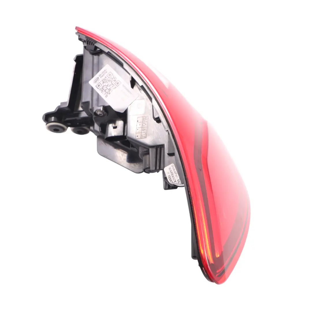 Fanalino Coda Posteriore Sinistro Lampada Coperchio per Audi A4 B9 Avant con numero di parte 8W9945069AA Audi A4 B9 Avant Fanalino Coda Posteriore Sinistro Lampada Coperchio - SKU 8W9945069AA-1 - Numero di parte 8W9945069AA