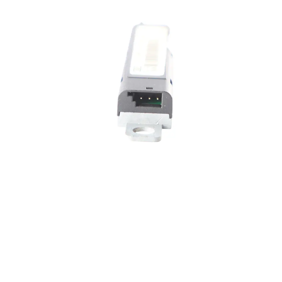 Audi A1 8X Antennenverstärker Verstärker Oben Hinten Rechts - SKU 8X0035225J - Teilenummer 8X0035225J