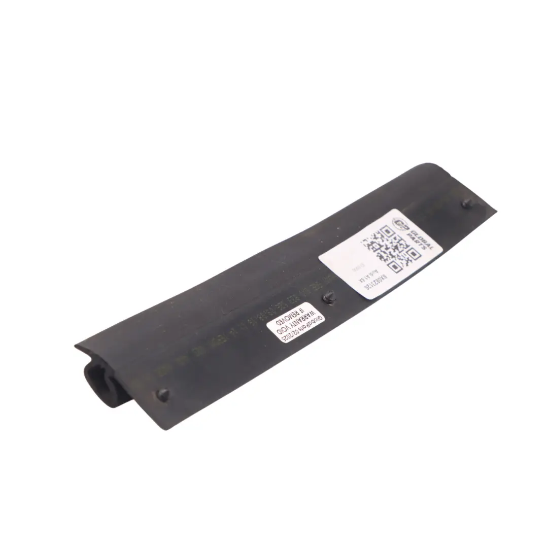 Joint Détanchéité en caoutchouc pour capot avant pour Audi A1 8X à propos du numéro de pièce 8X0823126 Audi A1 8X Joint Détanchéité en caoutchouc pour capot avant - SKU 8X0823126 - Numéro de pièce 8X0823126