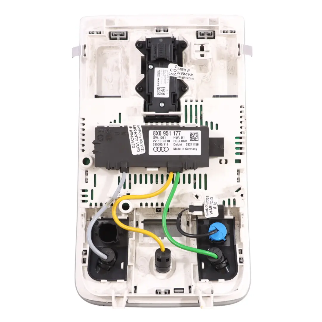 Innen Raum Dach Lese Lampe Control Grau für Audi A1 8X mit Teilenummer 8X0947135AH Audi A1 8X Innen Raum Dach Lese Lampe Control Grau - SKU 8X0947135AH - Teilenummer 8X0947135AH