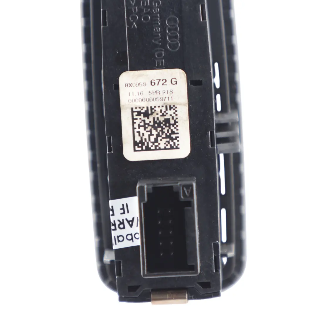 Panel Przełącznik Świateł Awaryjnych Start Stop do Audi A1 8X o numerze 8X0959672G Audi A1 8X Panel Przełącznik Świateł Awaryjnych Start Stop - SKU 8X0959672G - Numer Części 8X0959672G