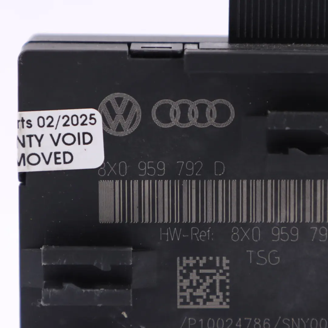 Audi A1 8X Module Commande Porte Côté Passager Avant - SKU 8X0959792D - Numéro de pièce 8X0959792D