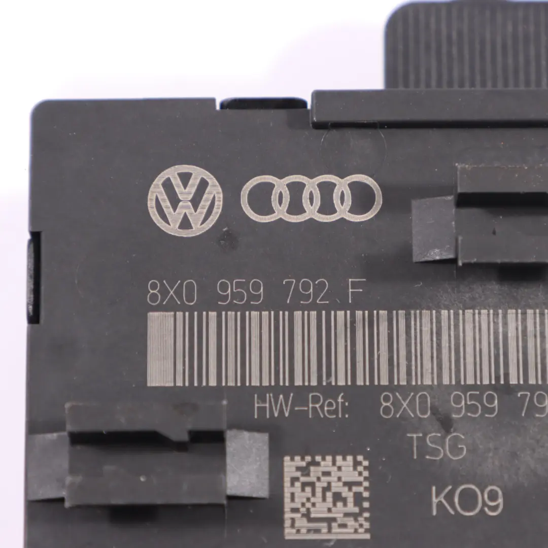 Audi A1 8X Vorder Tür Steuermodul Einheit Beifahrer Seite - SKU 8X0959792F - Teilenummer 8X0959792F