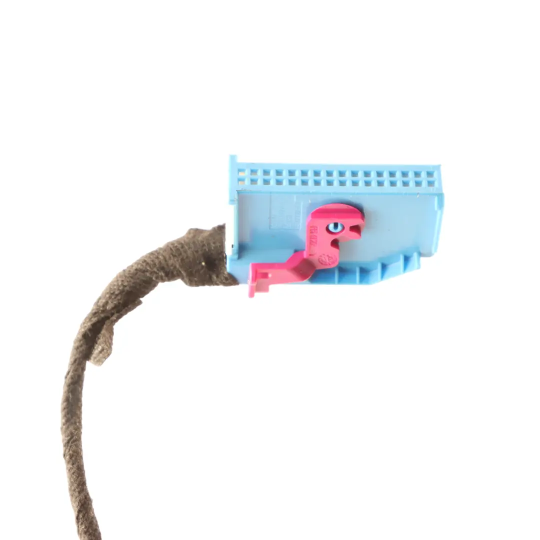 Front Passenger Side Door N/S Window Switch Loom Cable 8X0971036Q to Audi A1 8X with Part number 8X0971036AA Audi A1 8X Front Passenger Side Door N/S Window Switch Loom Cable 8X0971036Q - SKU 8X0971036AA - Part number 8X0971036AA