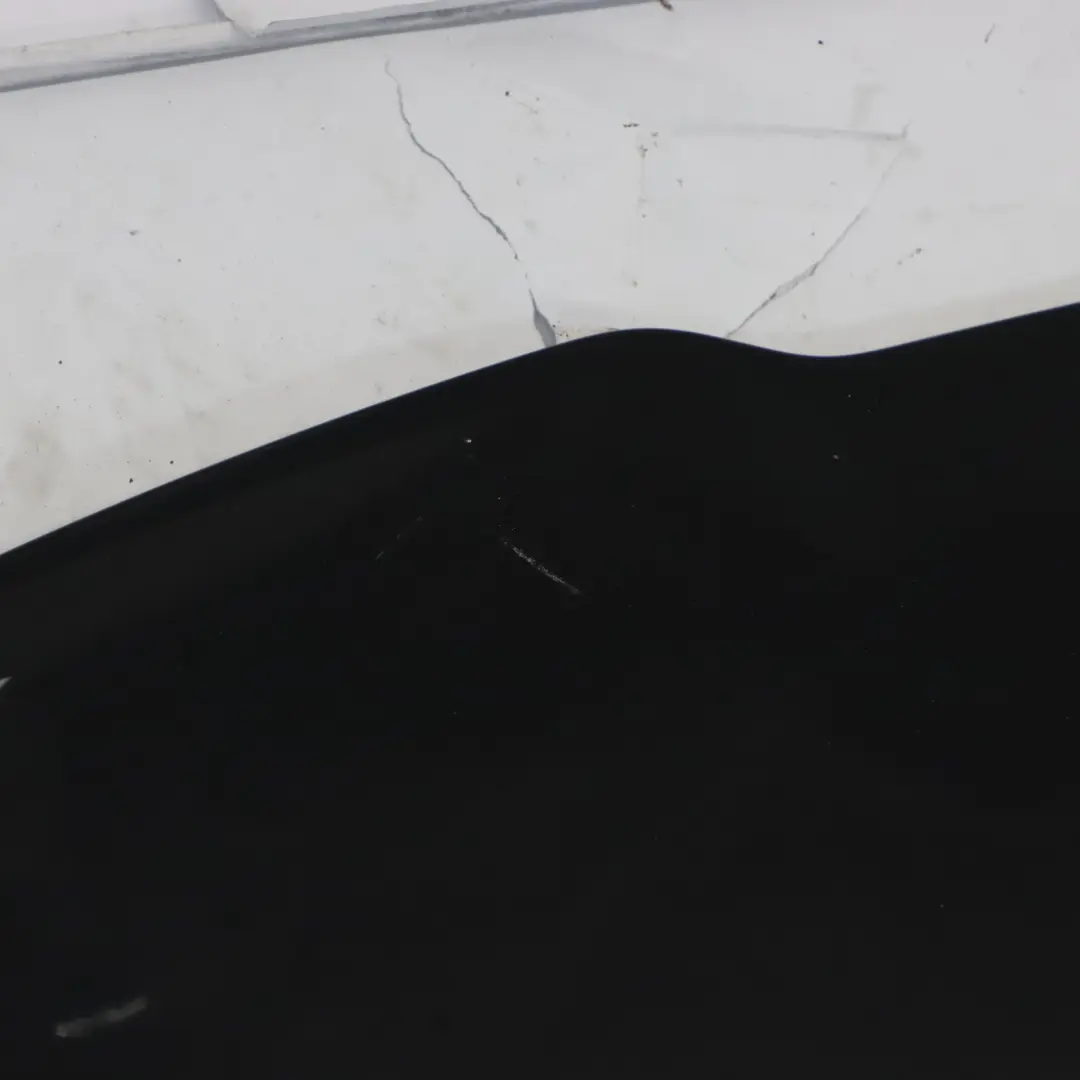 Audi A1 8X Spoiler portellone bagagliaio nero brillante Y9B - SKU 8X3827933C-BBL - Numero di parte 8X3827933C