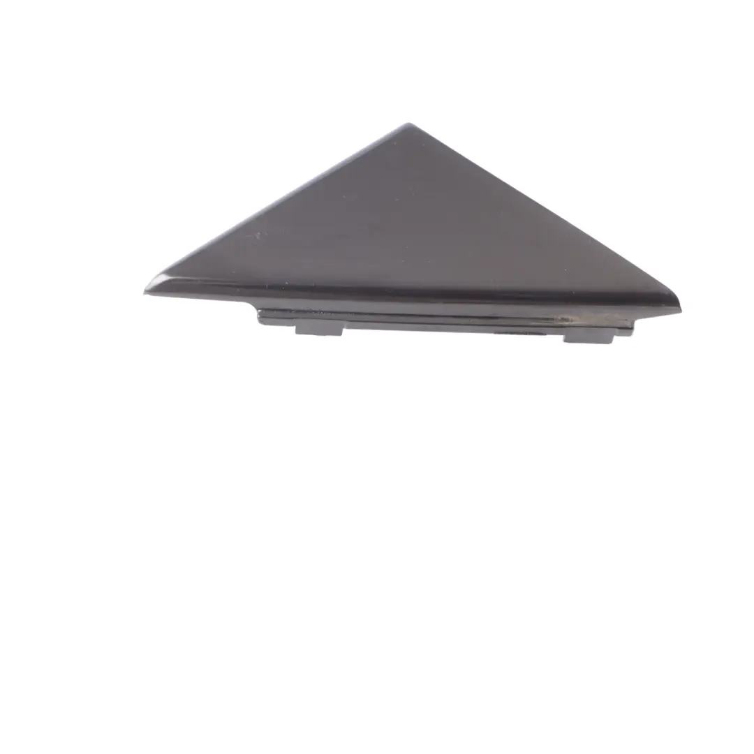 Audi A1 8X De 3 Puertas Panel Embellecedor Triangular Negro Delantero - SKU 8X3837637 - Número de pieza 8X3837637