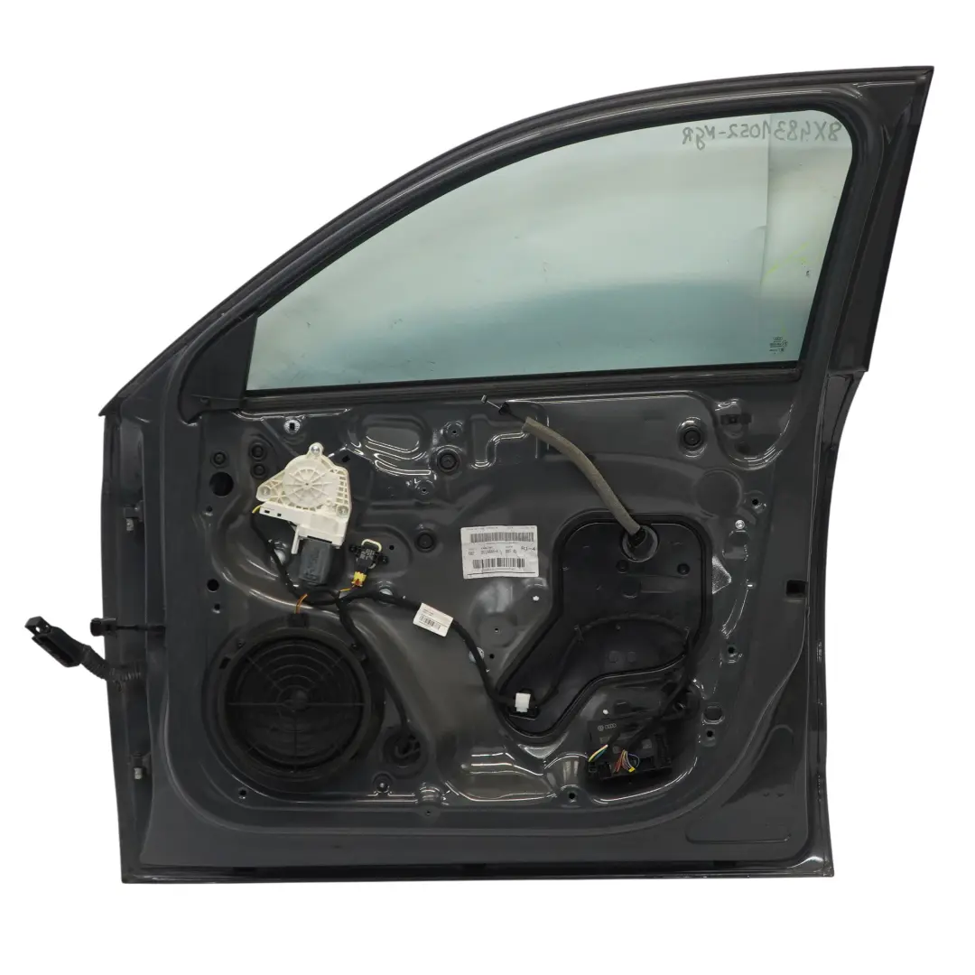 Audi A1 8X Puerta Delantera Derecha Nano Grey Gris Metalizado - X7M - SKU 8X4831052A-NGR - Número de pieza 8X4831052A