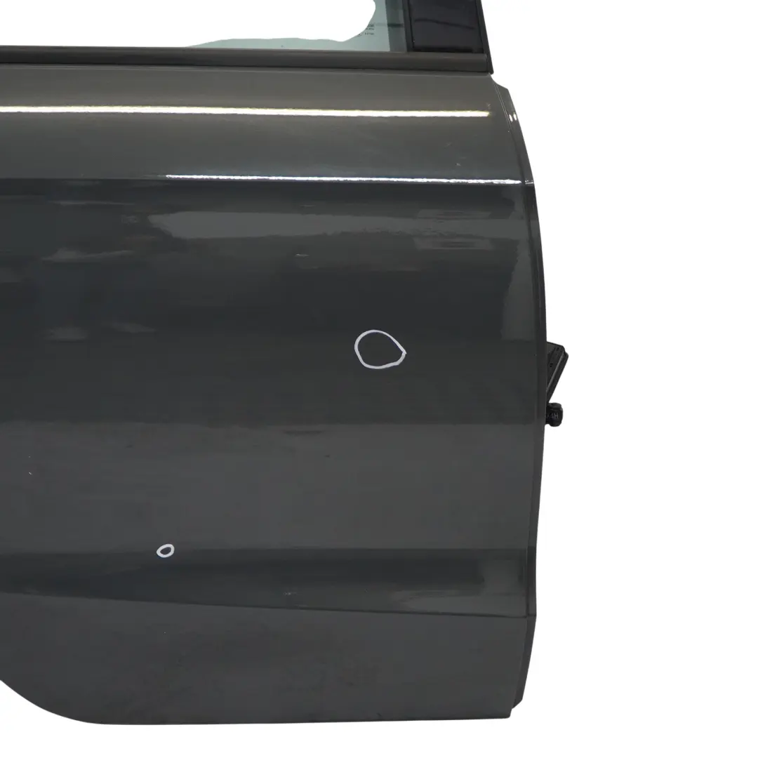 Arrière Droite Nano Grey Metallic - X7M pour Audi A1 8X Porte à propos du numéro de pièce 8X4833052B Audi A1 8X Porte Arrière Droite Nano Grey Metallic - X7M - SKU 8X4833052B-NGR - Numéro de pièce 8X4833052B