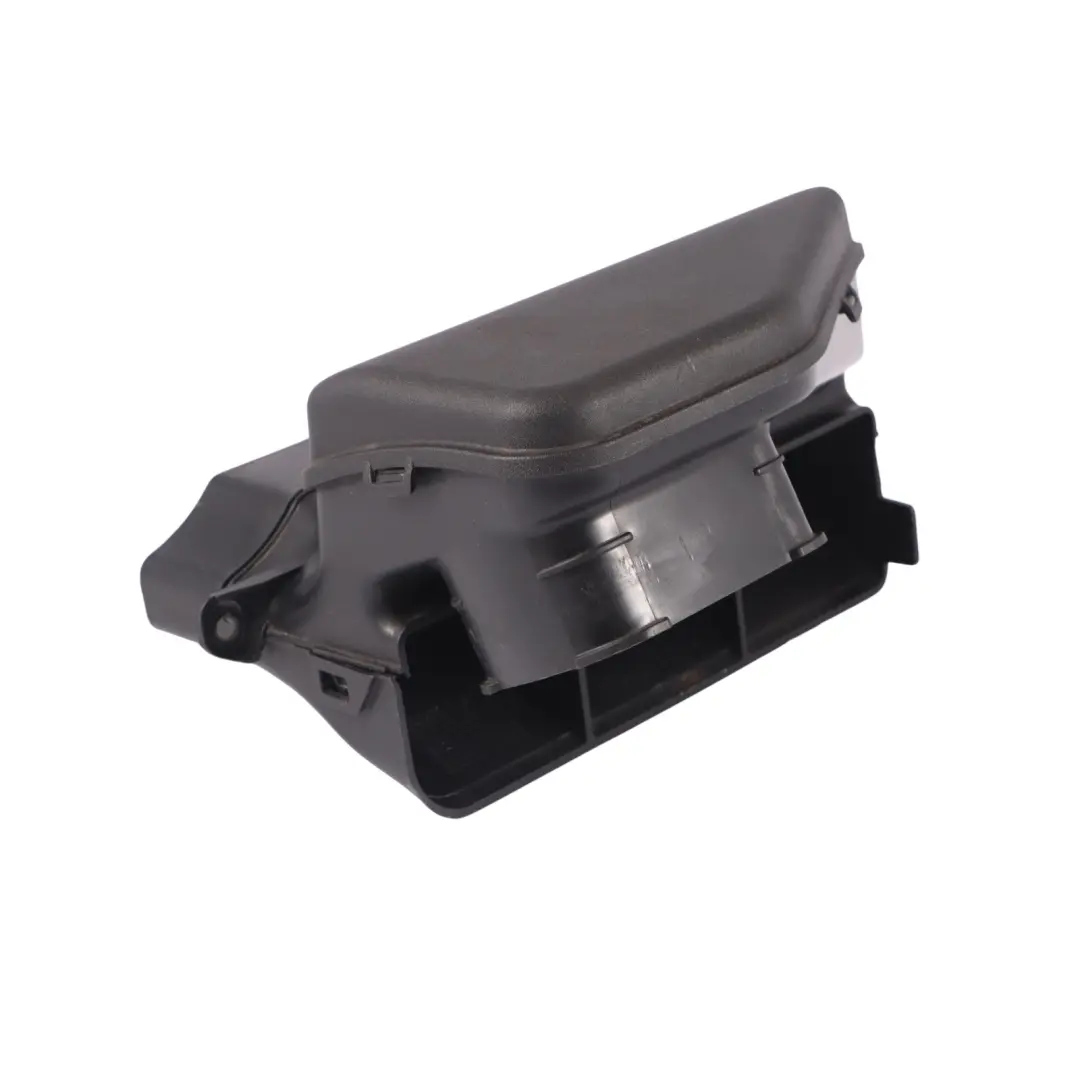 Audi A1 8X 1.6 TDI CXMA Air Guide Channel Duct - SKU 8XA129602A - Part number 8XA129602A